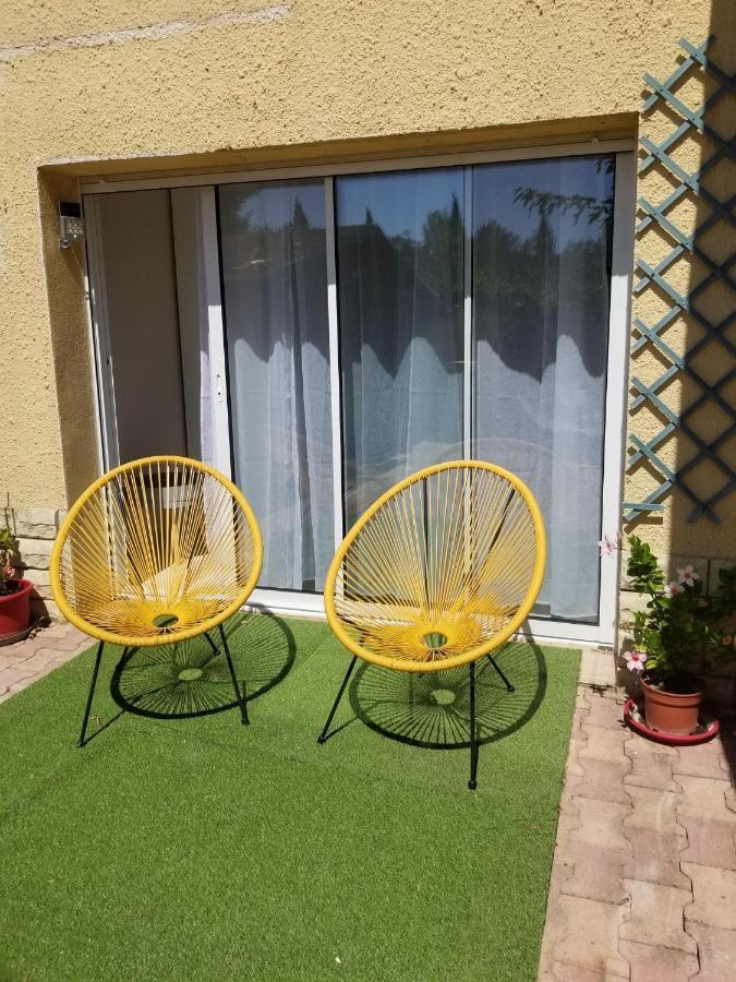 Bed and Breakfast Les Lauriers Espondeilhan Esterno foto