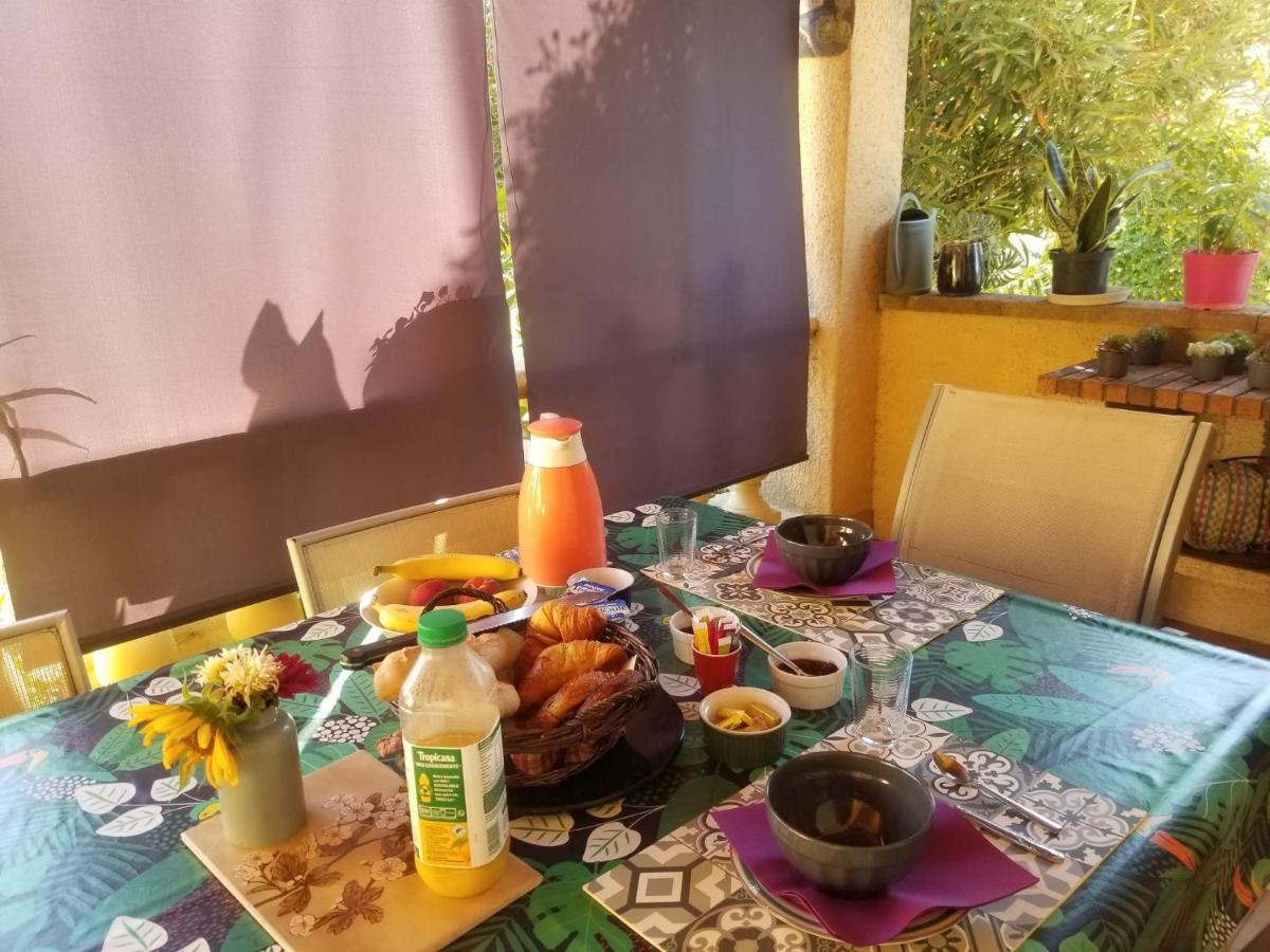 Bed and Breakfast Les Lauriers Espondeilhan Esterno foto
